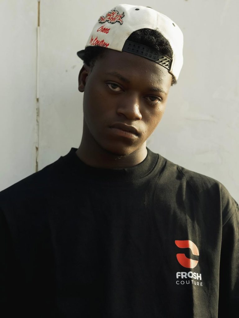 our round neck FC shirt is crafted from premium quality breathable fabric that feels soft on th 3